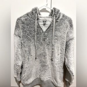 Aerie Women’s Fuzzy Pullover